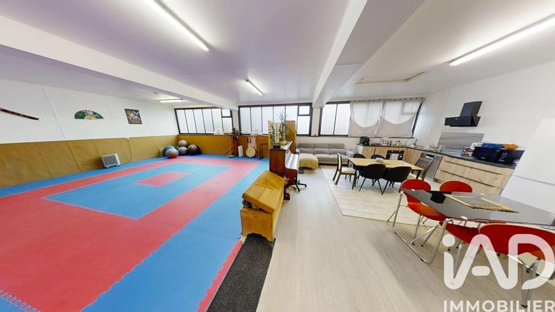 Maison - 310 m² - 10 pièces