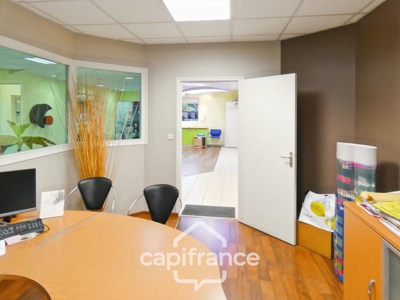 Bureau - 545 m² - 7 pièces