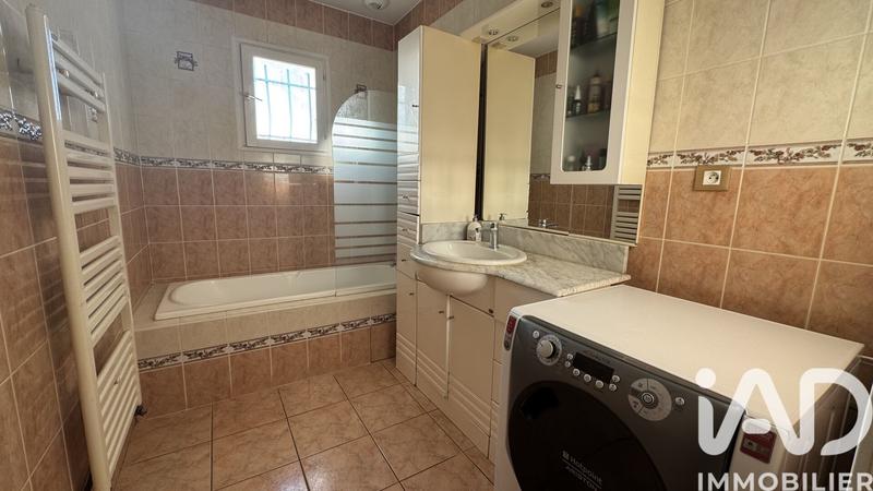 Maison - 186 m² - 6 pièces