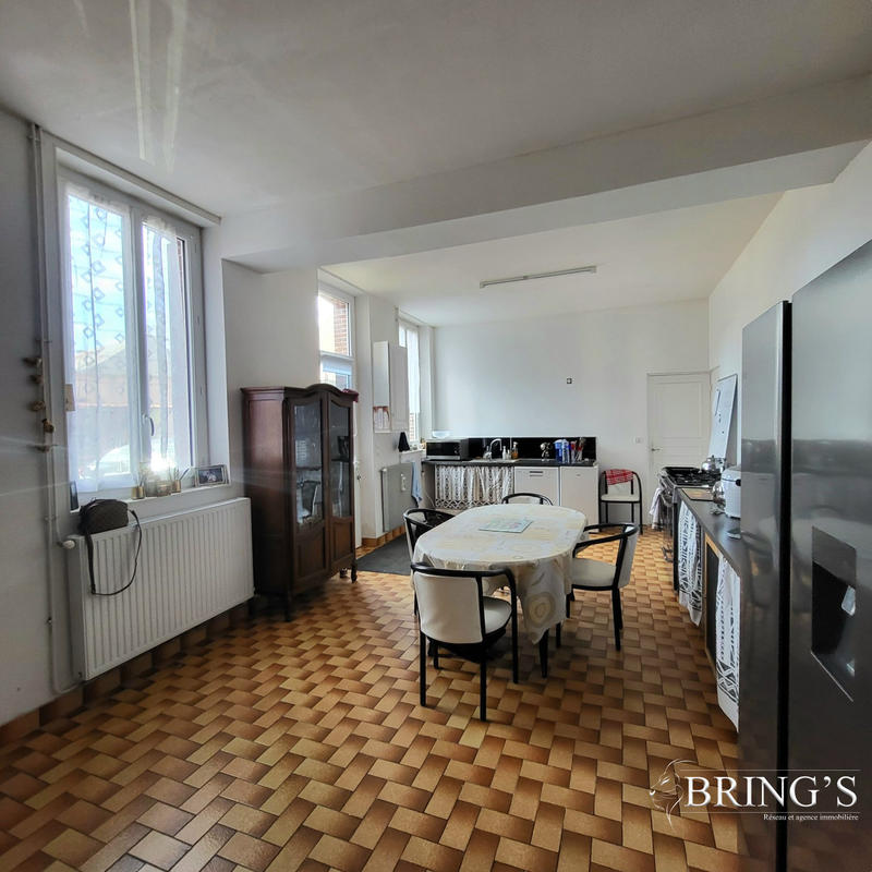 Maison - 156 m² - 7 pièces