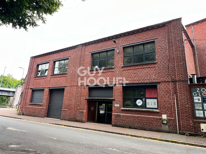 Immeuble - 70 m² - 11 pièces