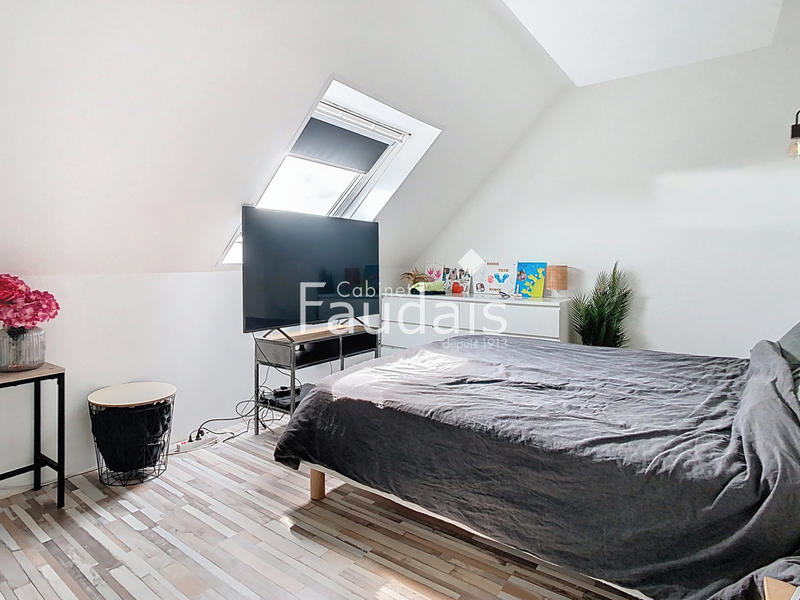 Maison - 122 m² - 6 pièces