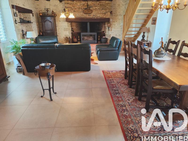 Maison de campagne - 180 m² - 6 pièces