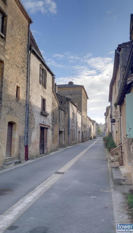 Maison de village - 170 m² - 8 pièces