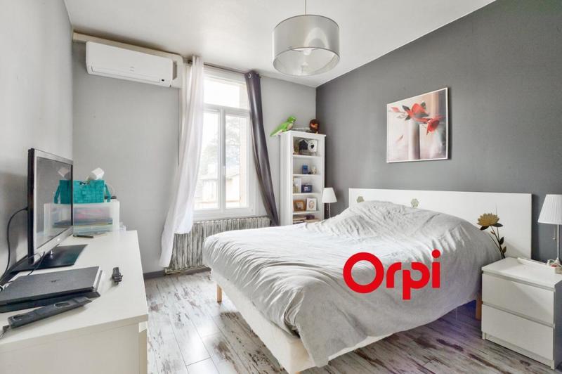 Appartement - 75 m² - 5 pièces