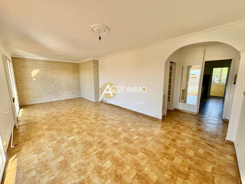 Appartement - 72 m² - 4 pièces