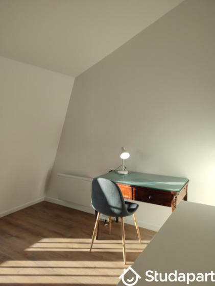 Chambre - 15 m² - 1 pièce
