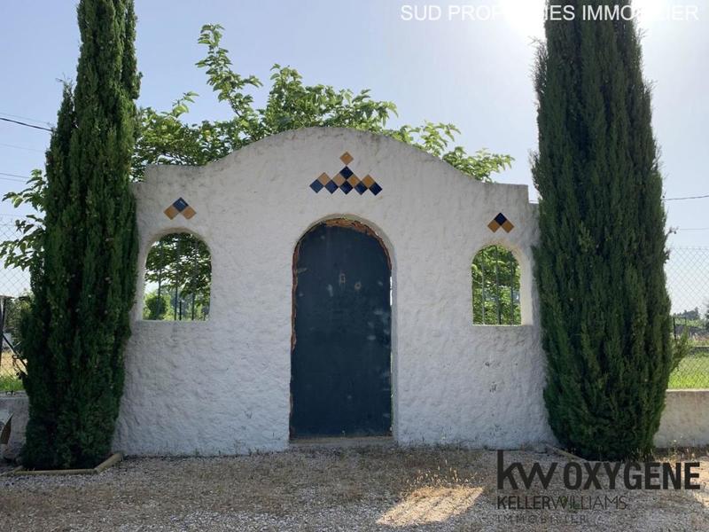 Mas - 214 m² - 8 pièces