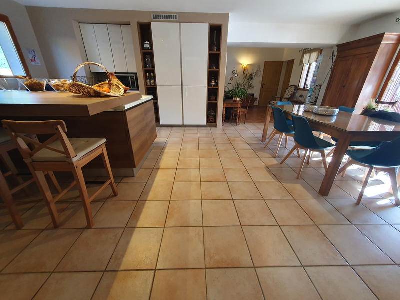 Maison - 192 m² - 8 pièces