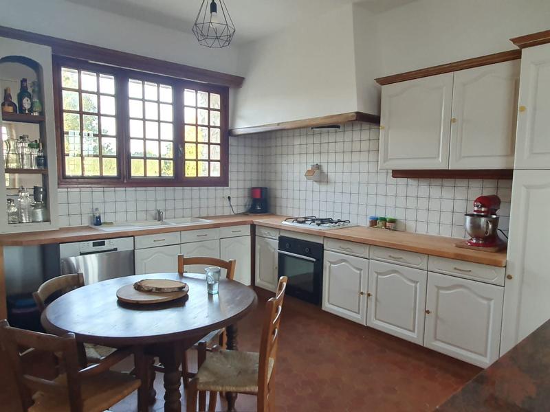 Maison - 245 m² - 7 pièces