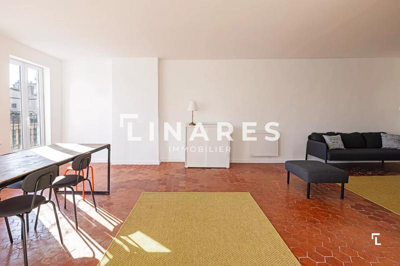 Appartement - 60 m² - 2 pièces