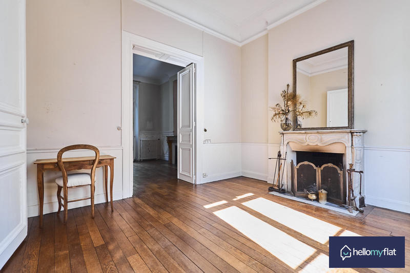 Maison - 188 m² - 8 pièces