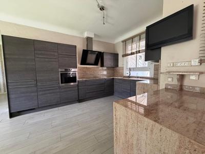 Maison - 78 m² - 4 pièces