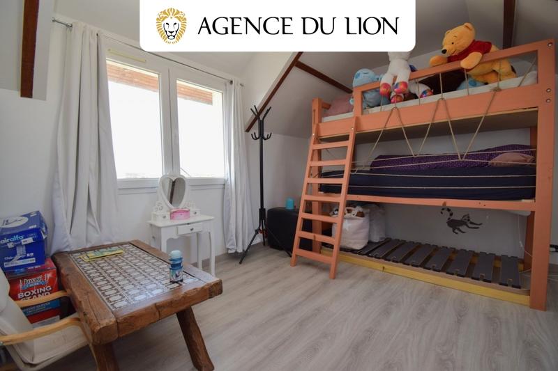 Maison - 162 m² - 7 pièces