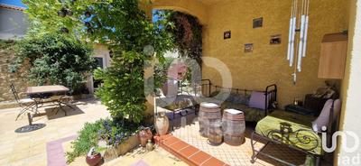 Maison - 270 m² - 14 pièces