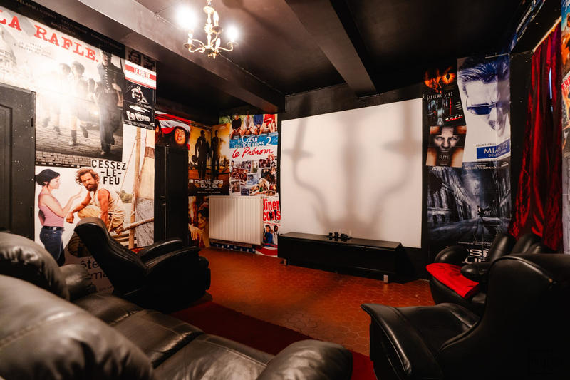 Maison - 349 m² - 12 pièces