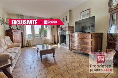 Maison - 163 m² - 6 pièces