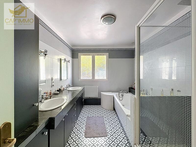 Villa - 145 m² - 7 pièces