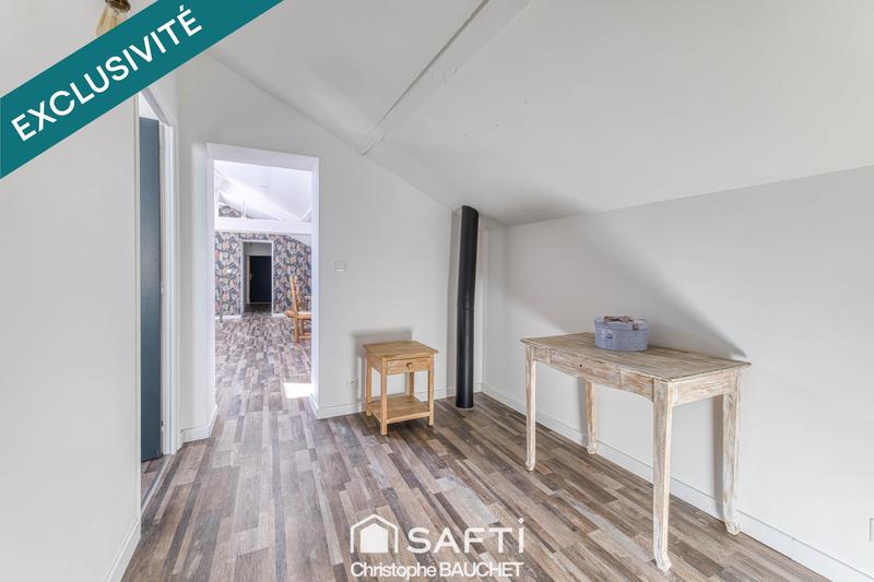 Maison - 252 m² - 5 pièces