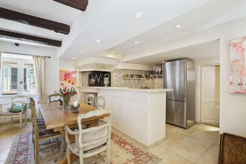 Maison de ville - 88 m² - 5 pièces