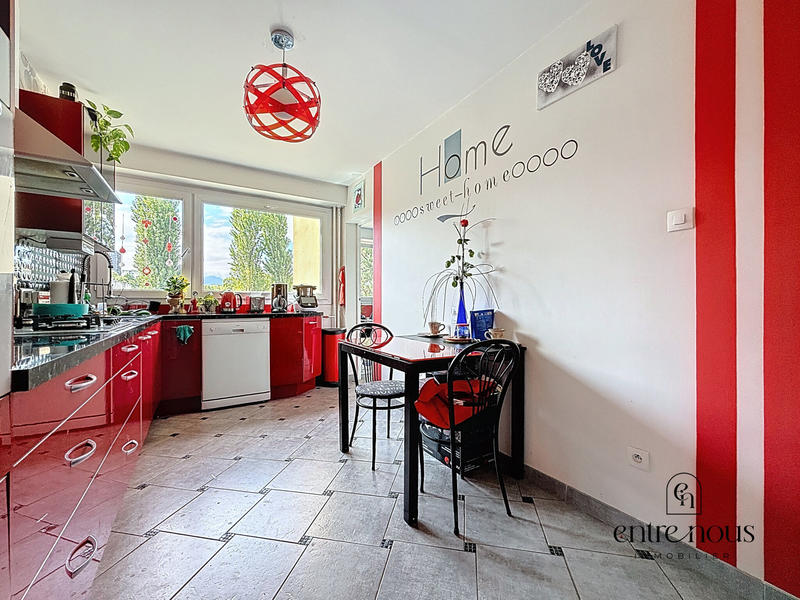 Appartement - 103 m² - 3 pièces