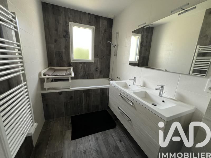 Maison - 111 m² - 5 pièces