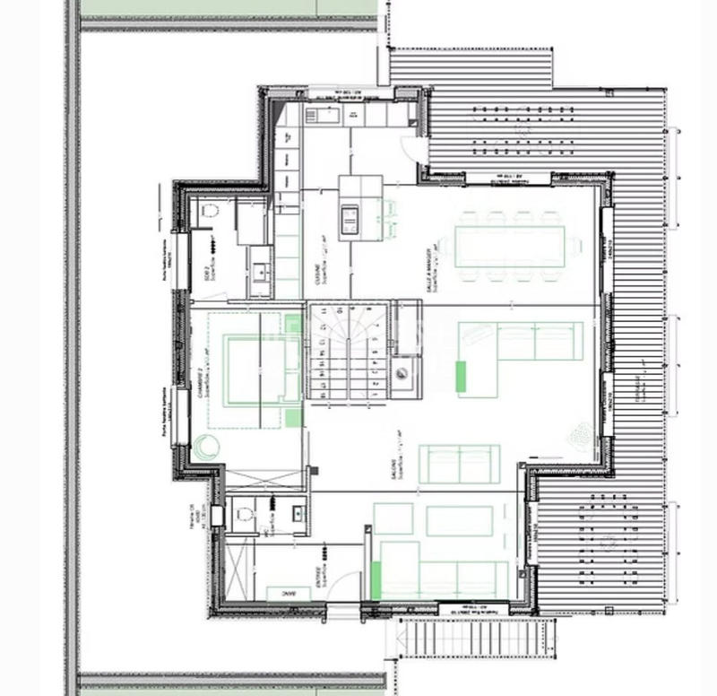 Châlet - 310 m² - 9 pièces