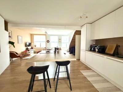 Maison - 185 m² - 6 pièces