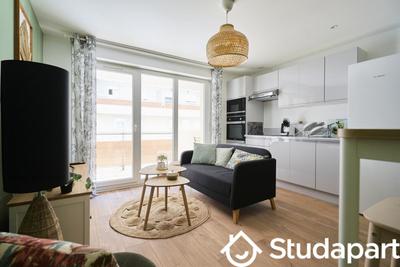 Chambre - 11 m² - 1 pièce