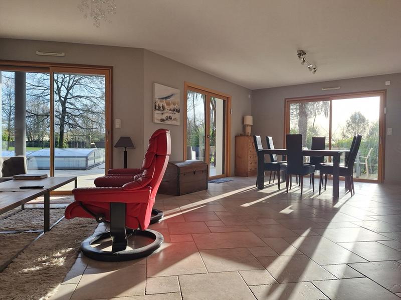Maison contemporaine - 173 m² - 6 pièces