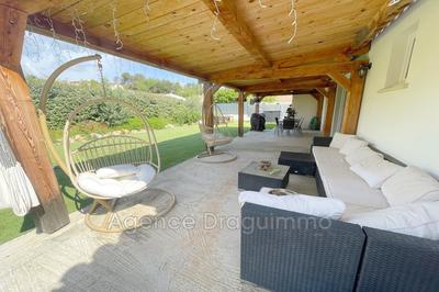 Villa - 93 m² - 5 pièces