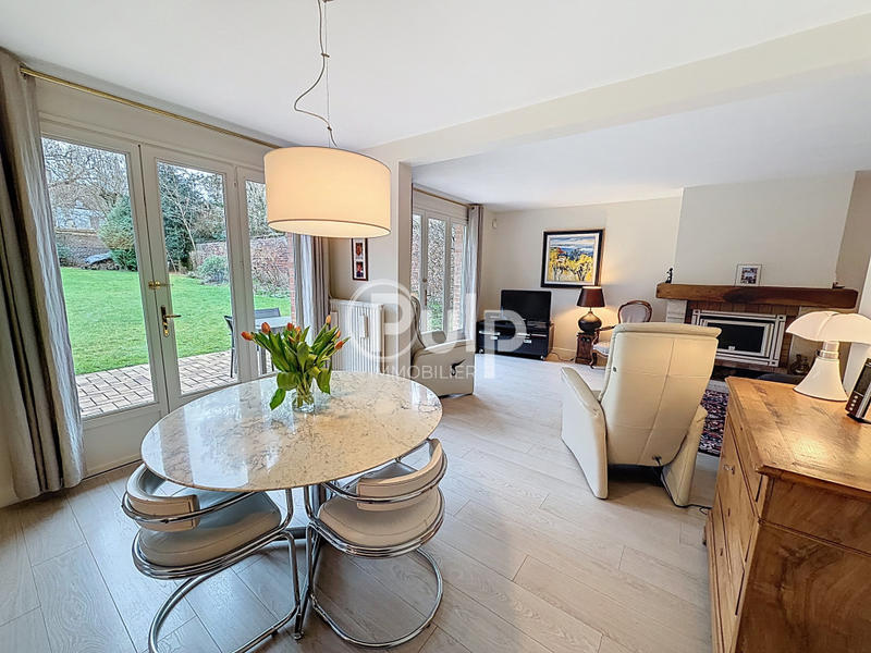 Maison - 124 m² - 8 pièces