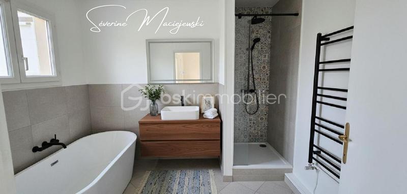 Maison - 70 m² - 3 pièces