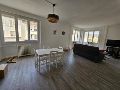 Appartement - 108 m² - 3 pièces