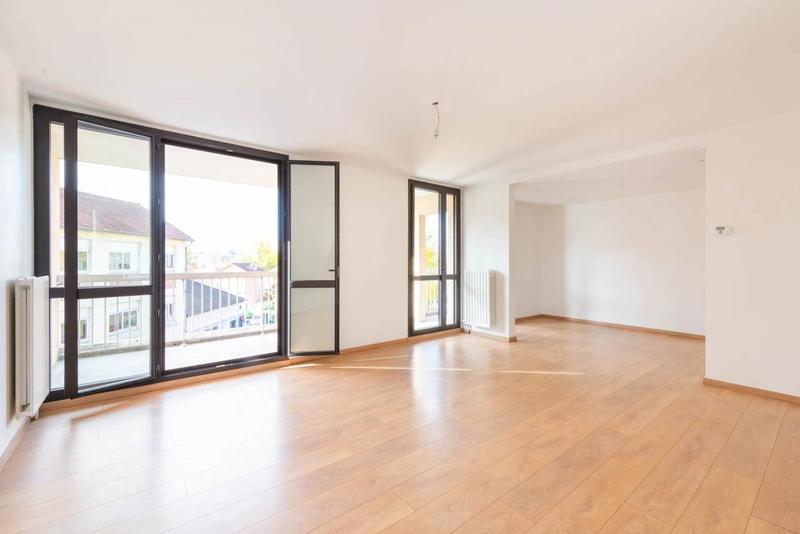 Appartement - 98 m² - 4 pièces