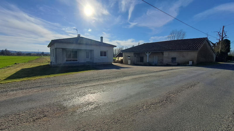 Maison - 80 m² - 4 pièces