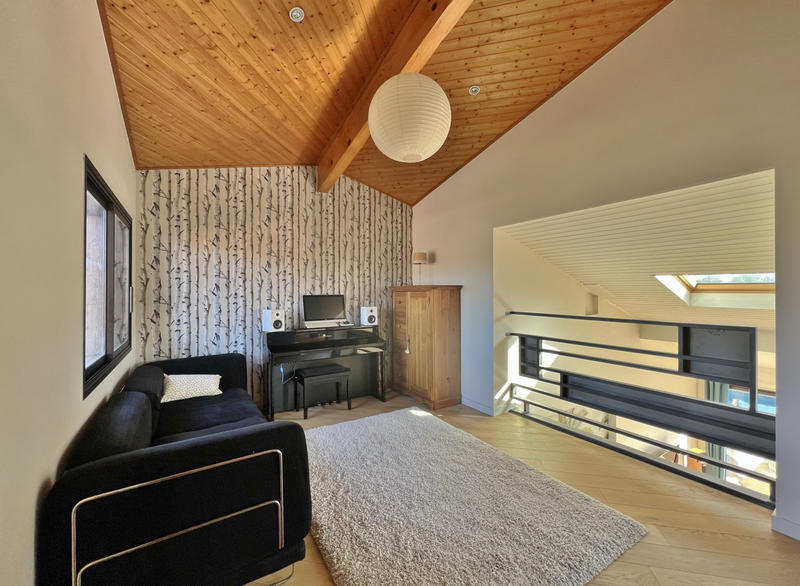 Villa - 216 m² - 7 pièces