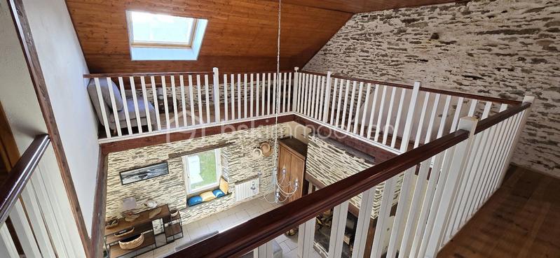 Longère - 215 m² - 6 pièces