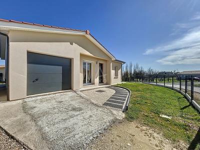 Maison - 67 m² - 3 pièces