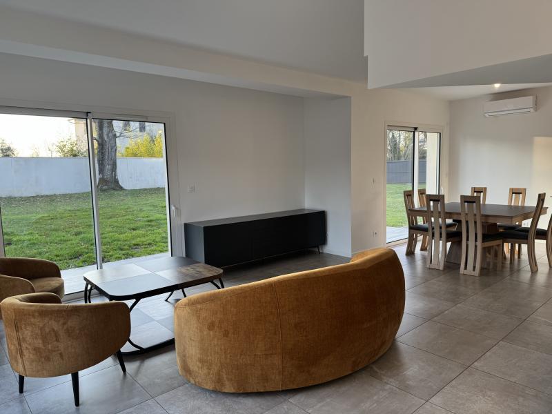 Maison - 89 m² - 4 pièces