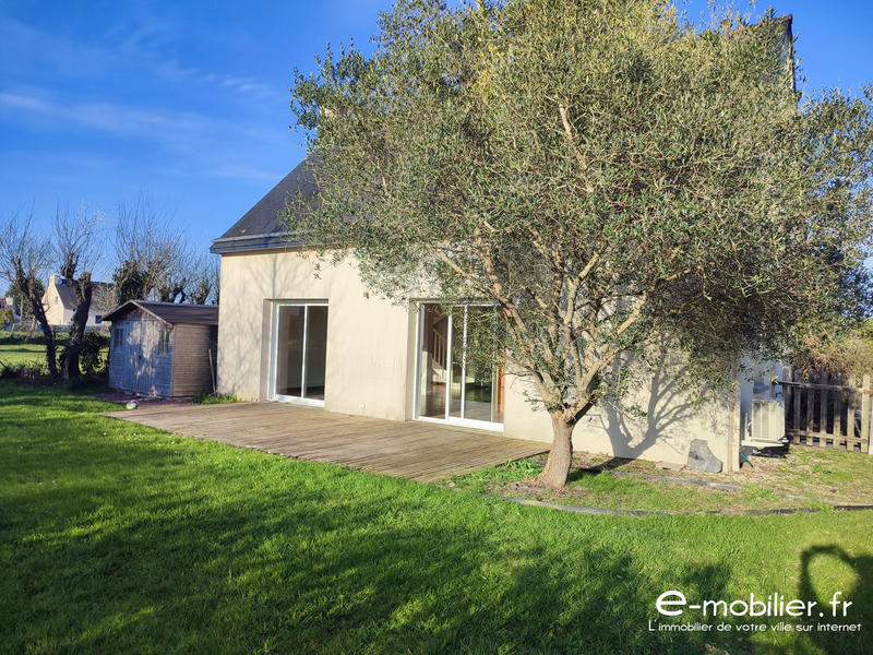 Maison - 93 m² - 5 pièces