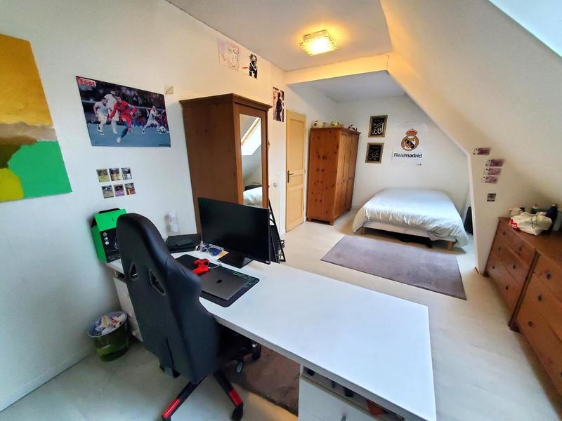 Maison - 236 m² - 10 pièces