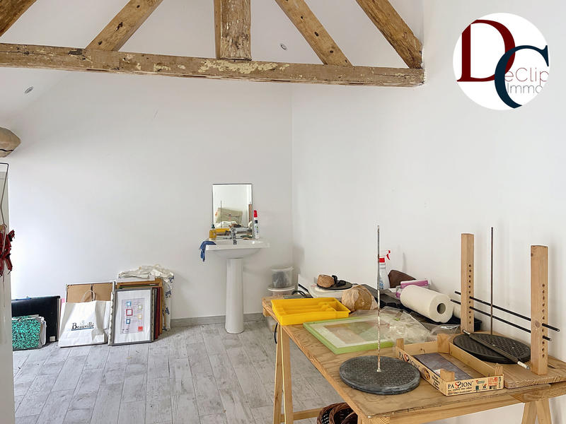 Maison - 226 m² - 8 pièces