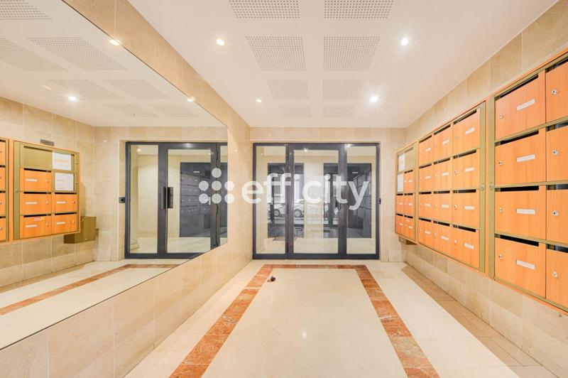 Appartement - 49 m² - 2 pièces