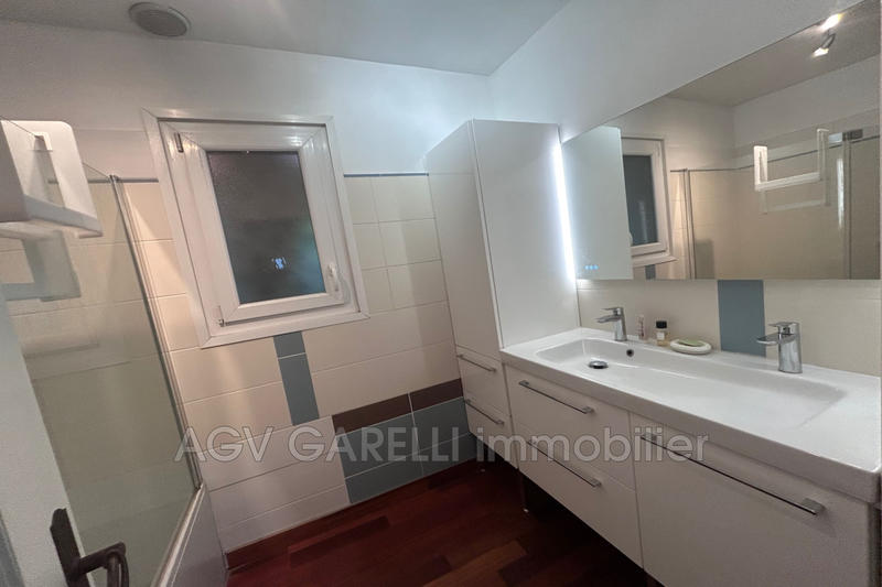 Maison - 173 m² - 5 pièces