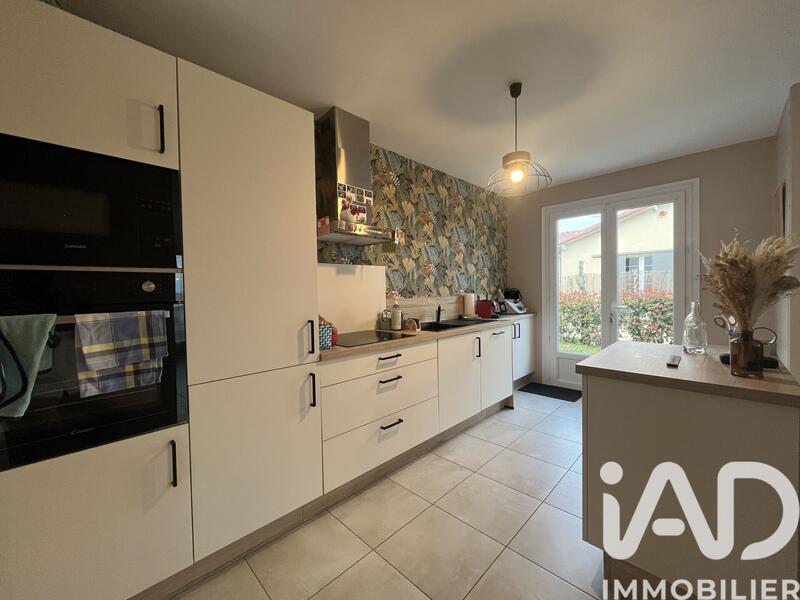 Maison - 84 m² - 4 pièces