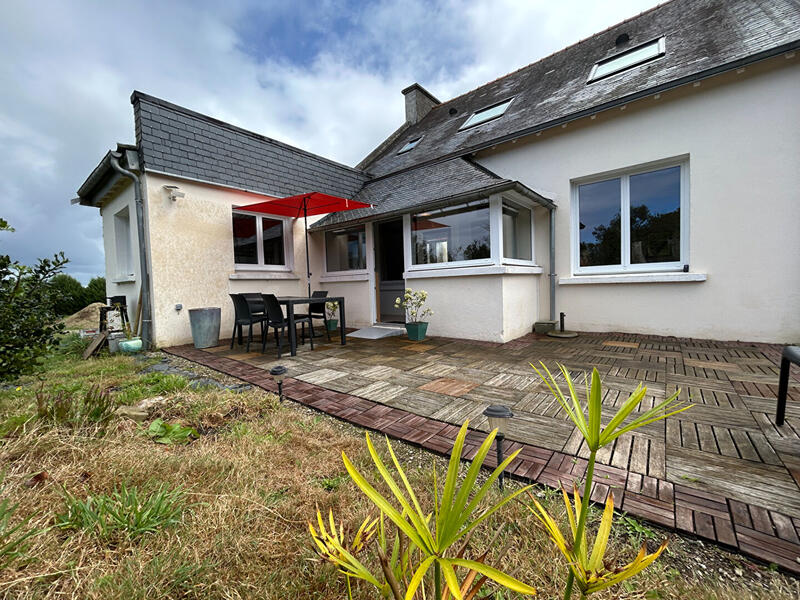 Maison - 114 m² - 7 pièces