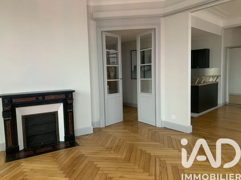 Appartement - 105 m² - 6 pièces