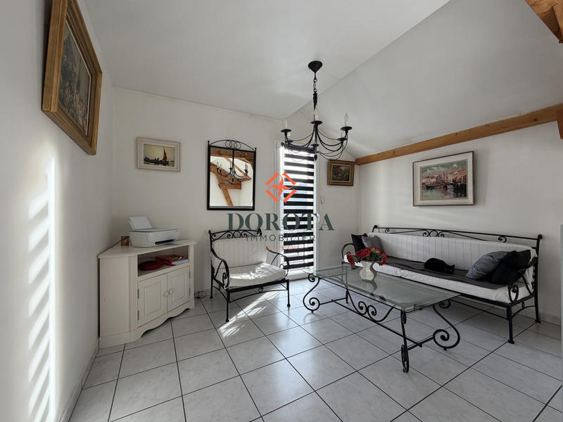 Maison - 164 m² - 5 pièces