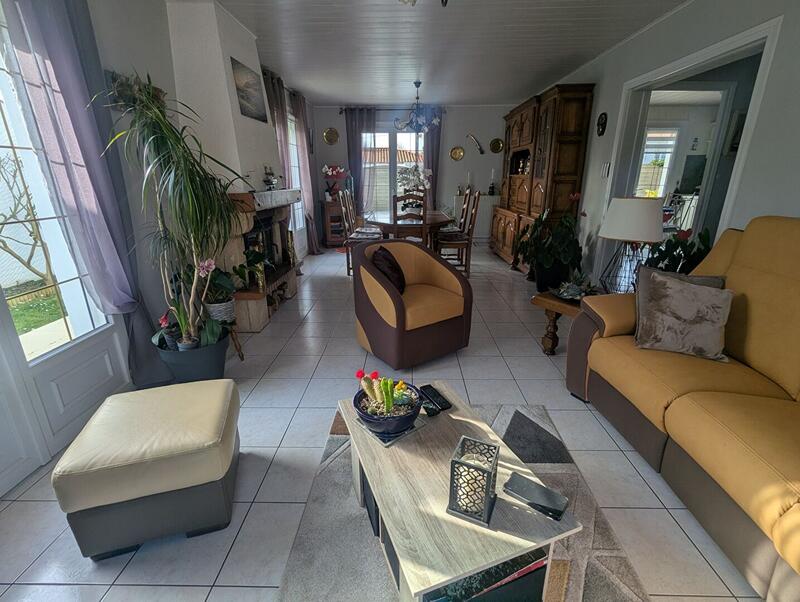 Maison - 91 m² - 5 pièces